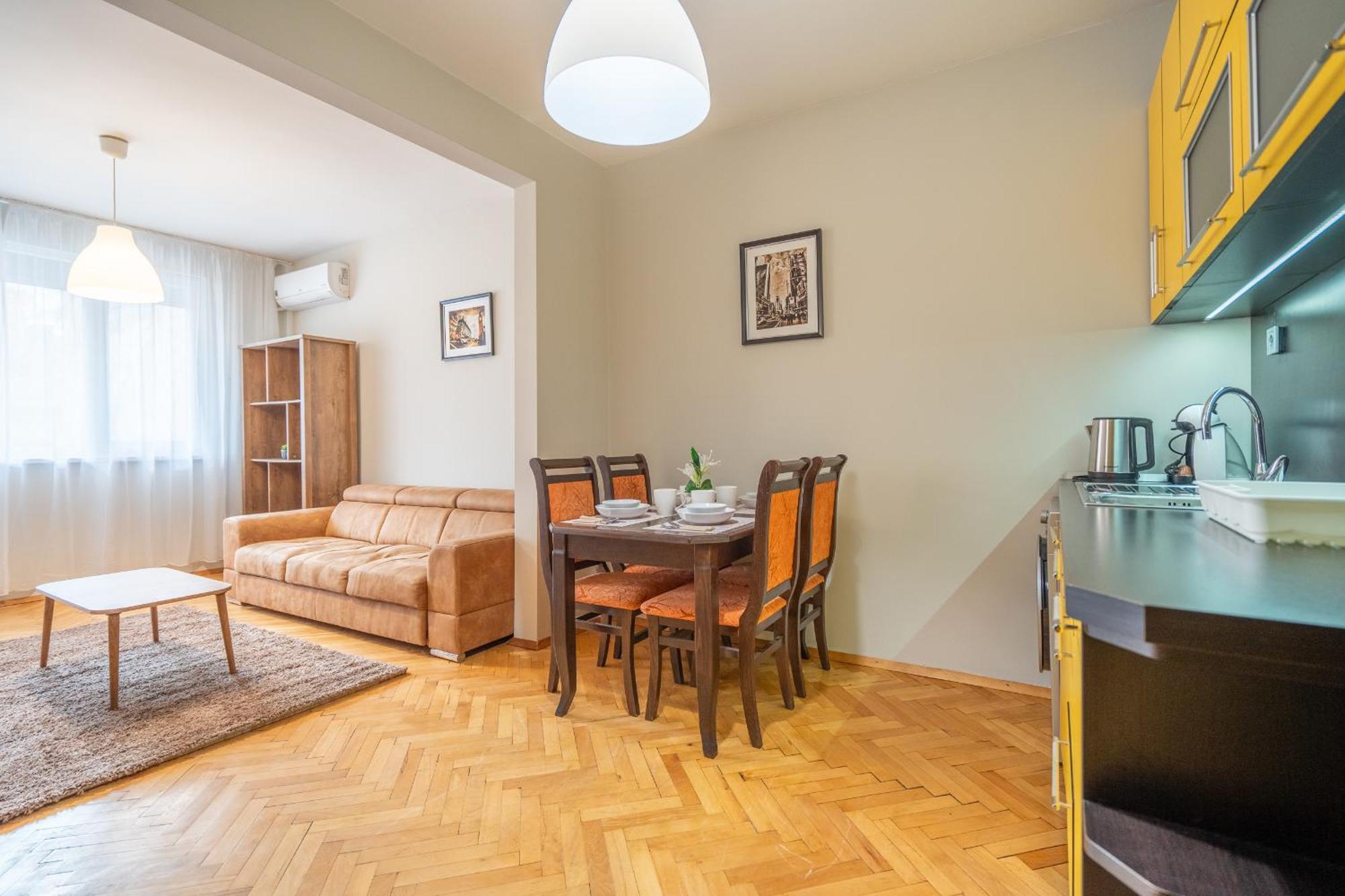 Pirotska 2-Bedroom 100M2 Apartment In Sofia Center Exterior photo