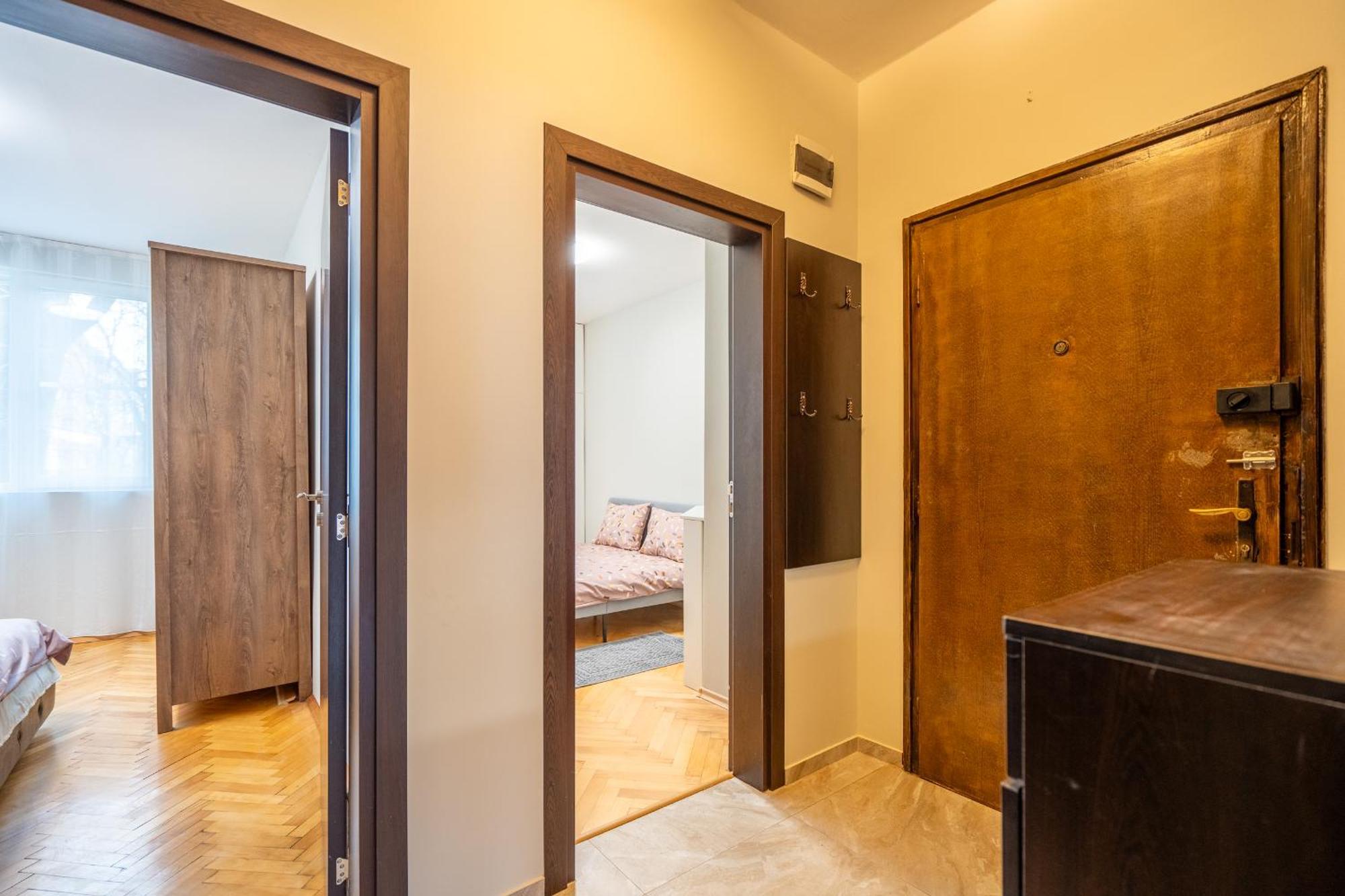 Pirotska 2-Bedroom 100M2 Apartment In Sofia Center Exterior photo