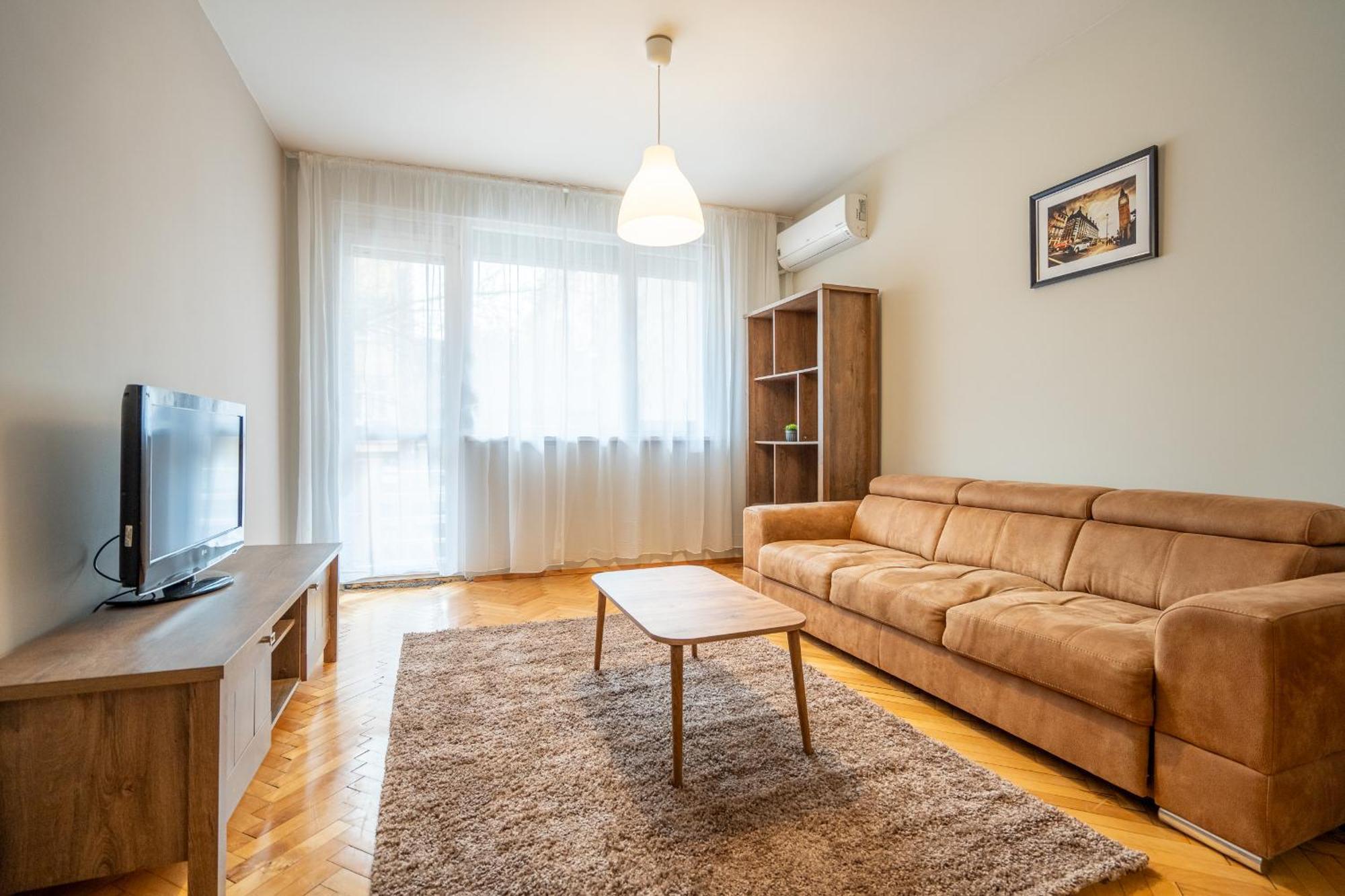 Pirotska 2-Bedroom 100M2 Apartment In Sofia Center Exterior photo
